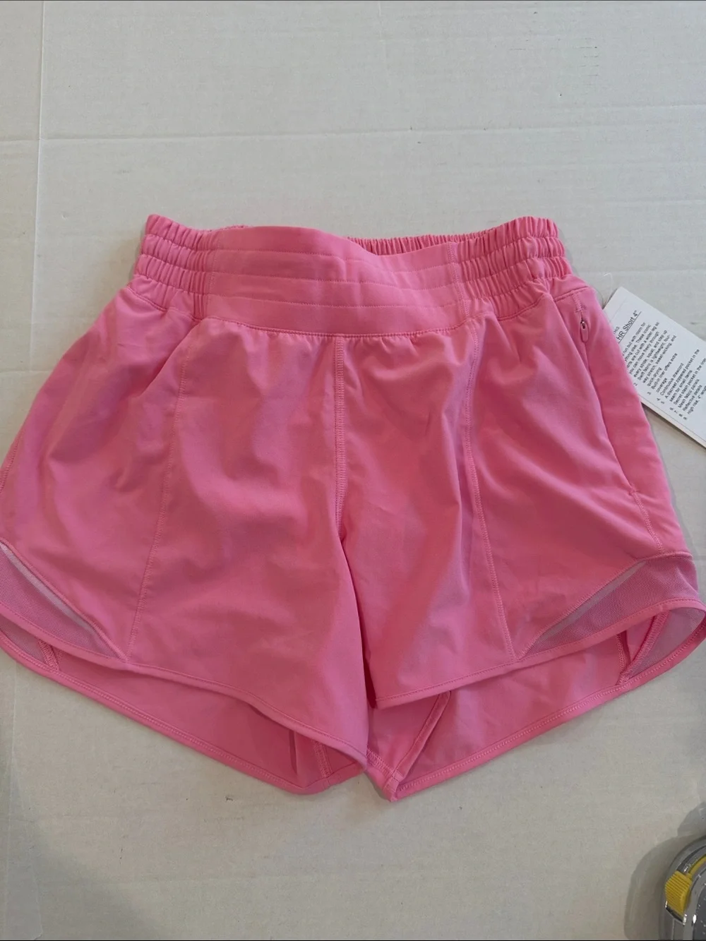 Lululemon hotty hot HR lined short 4” lined size 4